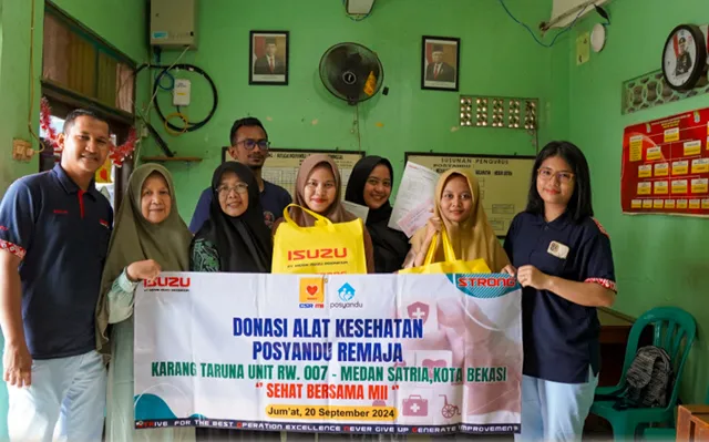 Berita Membantu dalam Menyediakan Alat Kesehatan ke Posyandu Remaja, Karang Taruna Uni RW 07-Medan Satria Kota Bekasi 1 ~blog/2024/11/13/picture2